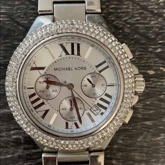 Watch - Picture 3 of 4